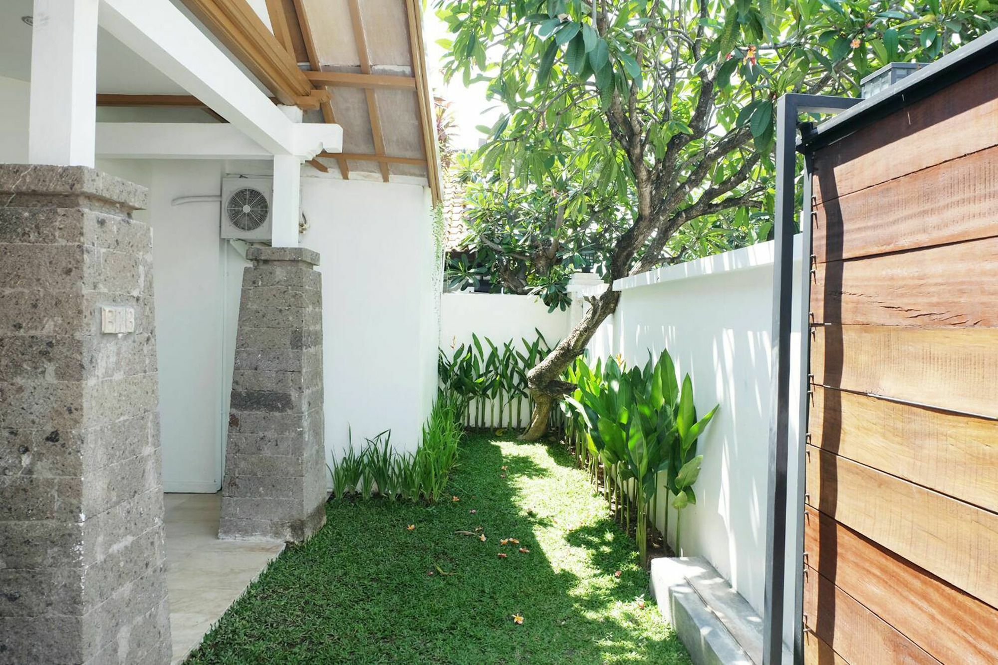 Subali Villa Seminyak  Exterior photo